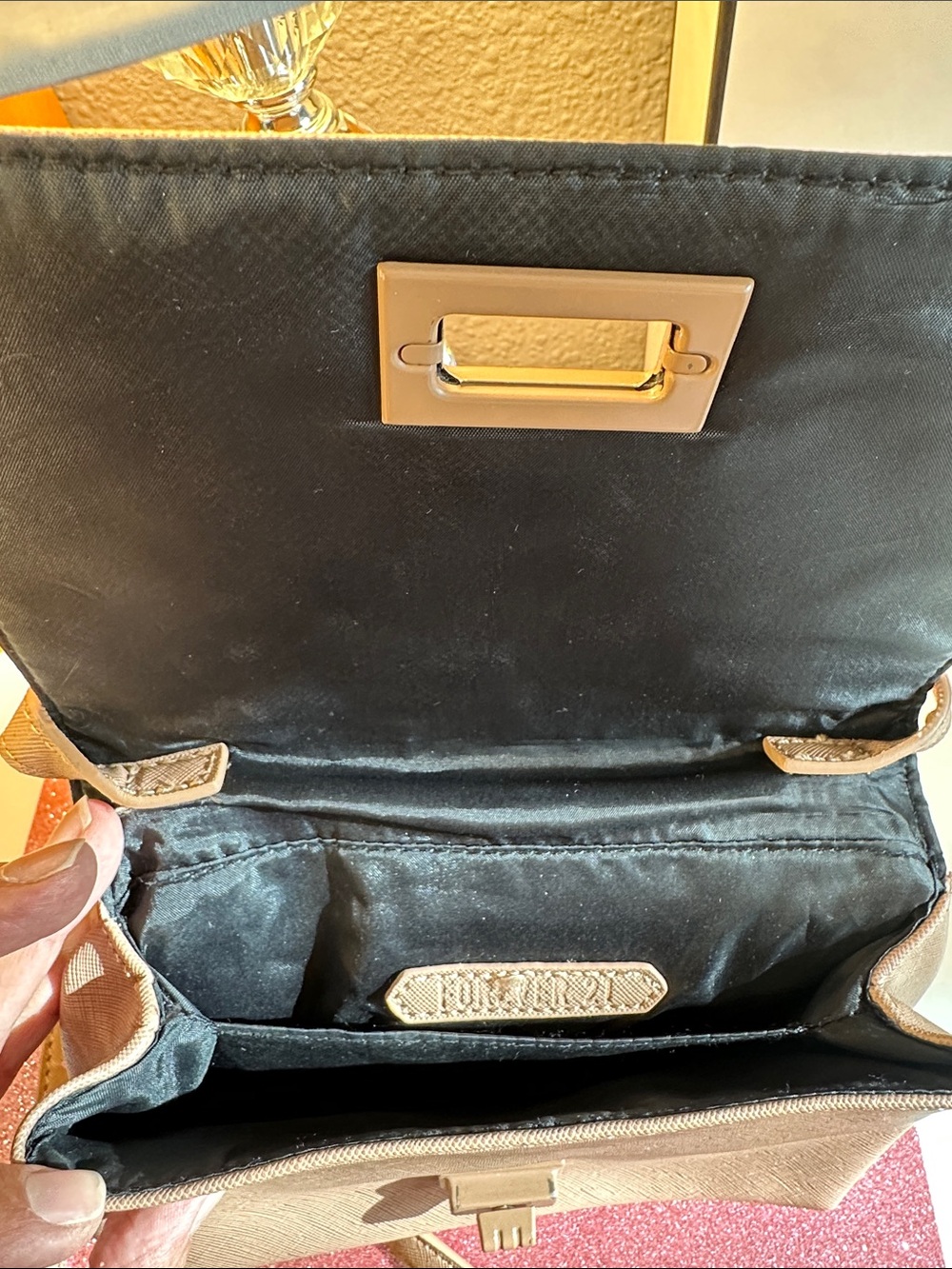 Forever 21 Taupe Textured Crossbody with Turn-Lock - Picture 4 of 5